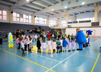 Vesela dječija zabava u Ilijašu povodom Dana reintegracije i Dana nezavisnosti (FOTO)