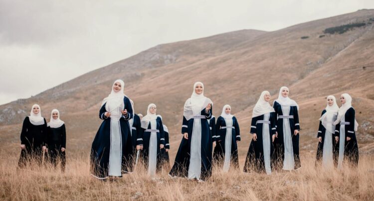 Djevojke iz hora “Preporod” predstavljaju Ilijaš u Istanbulu