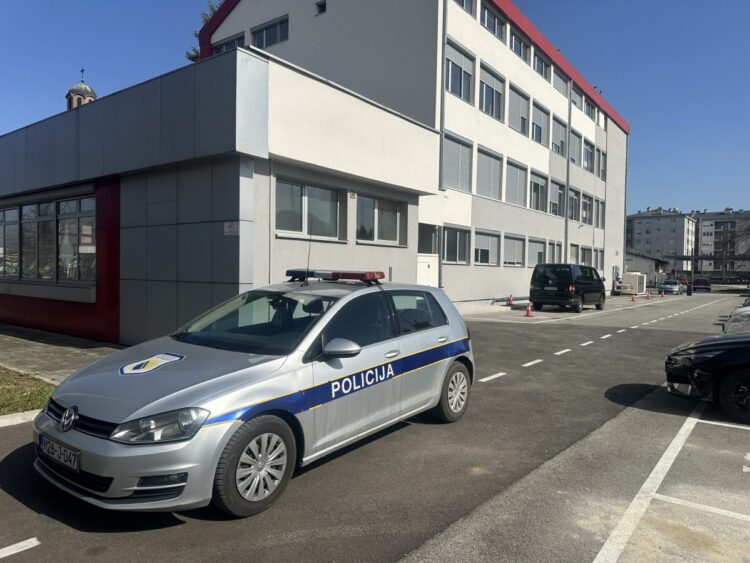 Oglasila se SIPA: Samo dva zaposlena napustila agenciju