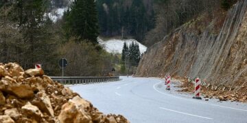 Zašto Ceste FBiH šute o novoj i neupotrebljivoj trećoj traci na dionici ceste od Sarajeva prema Tuzli