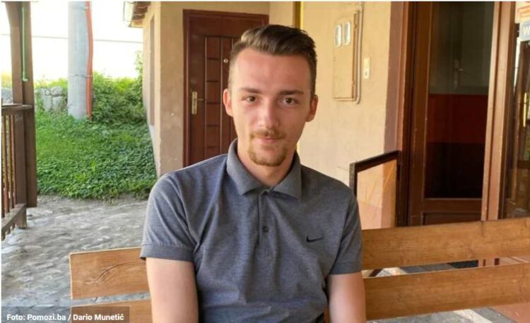 Dobri ljudi, telefone u ruke: Pomozimo Dariu Munetiću (22) u borbi protiv epilepsije