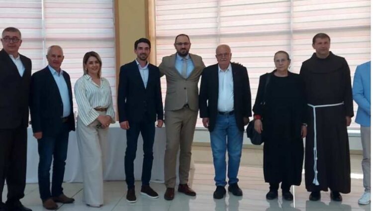 U Visokom promovirana knjiga “Franjevci – Čuvari Bosne”