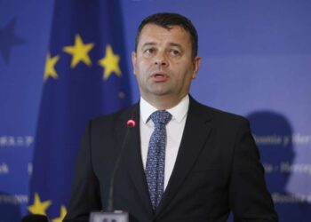 Potpisivanje memoranduma između Ministarstva za ljudska prava i izbjeglice BiH, FZZZ i Službe za zapošljavanje KS