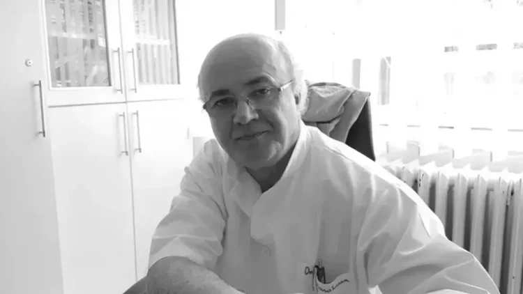 Zauvijek nas je napustio dr. Hasan Karahasan: Jedan od najistaknutijih zeničkih ginekologa