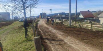 Primjer zajedništva: Stanovnici Gornjih Ivančića uredili prilaz svom selu (FOTO)