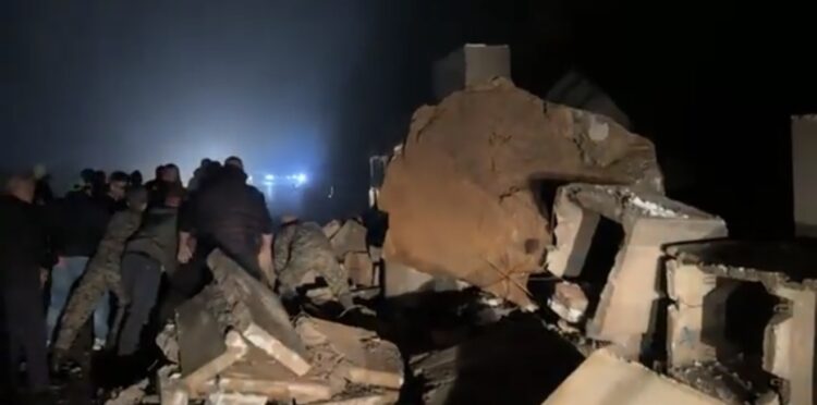 S lica mjesta: Veliki odron na Nišićima, prolomio se potporni zid, obustavljen saobraćaj