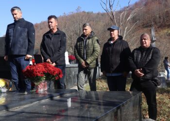 Posjeta grobljima branitelja povodom blagdana Svi sveti