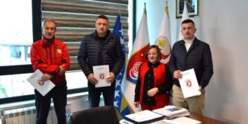 Potpisani ugovori o dodjeli sredstava službama zaštite i spašavanja sa područja općine Ilijaš