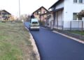 Asfaltiranje ulice Obala u MZ Podlugovi uz zajedničko sufinansiranje građana i Općine Ilijaš