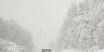 Ripački klanac i Romanija zatvoreni za teretni saobraćaj zbog snijega