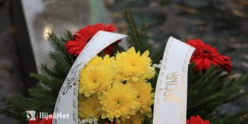 Općina Ilijaš započela obilježavanje Dana državnosti BiH odavanjem počasti borcima i šehidima