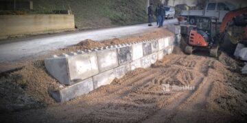 Sanacija dijela puta u naselju Hadžići: Postavljeni gabioni za stabilizaciju terena