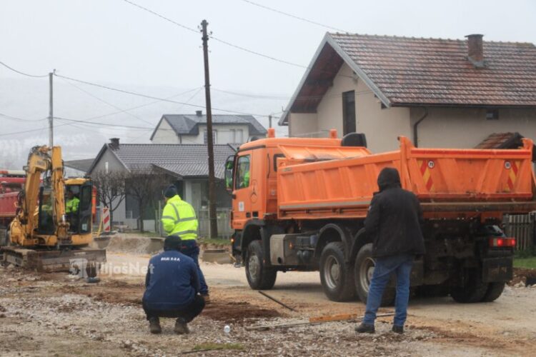 Napreduju radovi na izgradnji nove saobraćajnice u centru Ilijaša