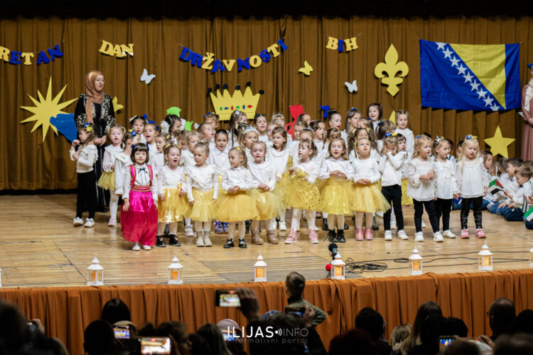 U Ilijašu održana druga priredba mališana Predškolske ustanove “Behar”: Pjesma, ples i dječija radost (FOTO)