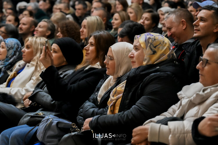 Ilijaš obilježio Dan državnosti svečanom priredbom u kino sali (FOTO)