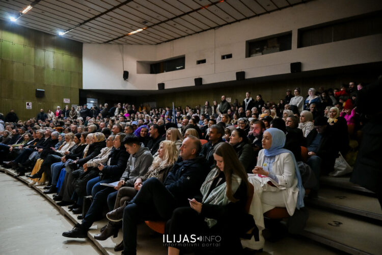 Ilijaš obilježio Dan državnosti svečanom priredbom u kino sali (FOTO)