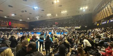 Navijači ispunjavaju tribine Skenderije, BiH će imati veliku podršku protiv Srbije