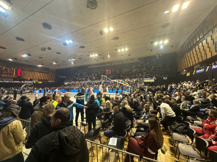 Navijači ispunjavaju tribine Skenderije, BiH će imati veliku podršku protiv Srbije