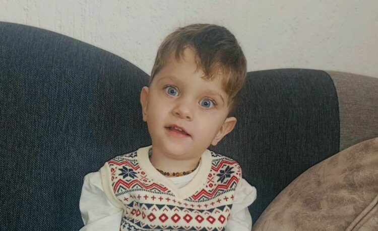 Malenom Edinu Mahmutoviću iz Ilijaša potrebna je naša pomoć