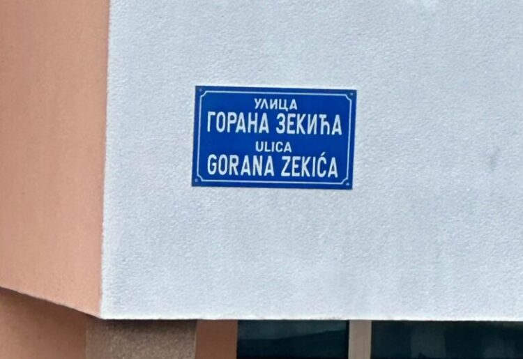 U Srebrenici zvanično postavljene table sa novim nazivima ulica