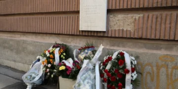 Sjećanje na nevino ubijene građane Sarajeva: Obilježena 32. godišnjica masakra u Gimnazijskoj ulici