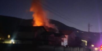 Požar na porodičnoj kući u Malešićima kod Ilijaša (VIDEO)