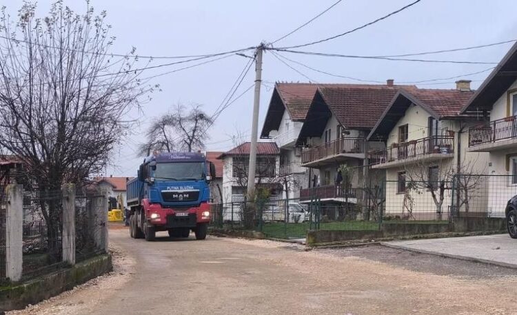 U Podlugovima dva dana obustava saobraćaja zbog radova na dionici putu Vratuša – Sovrle