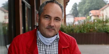 Zbog požara u Domu penzionera u Tuzli uhapšen bivši direktor Mirsad Bakalović i još jedna osoba