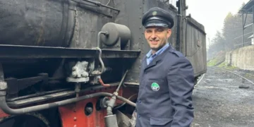 Rudarsko srce Banovića: Parna lokomotiva iz 1948. i danas vozi ugalj