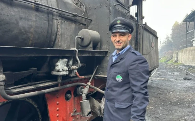 Rudarsko srce Banovića: Parna lokomotiva iz 1948. i danas vozi ugalj