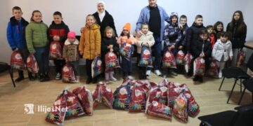 MZ Gajevi organizovala podjelu novogodišnjih paketića za djecu