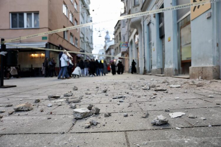 Svake godine isti problem: Još uvijek niko nije uklonio opasnost obrušavanja fasada u Sarajevu