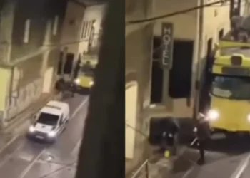 Incident u sarajevskom tramvaju: Putnici se potukli kod Katedrale, pa pobjegli s mjesta događaja