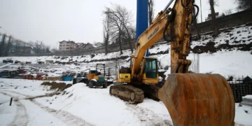 Mašine na Grbavici privremeno zaustavljene