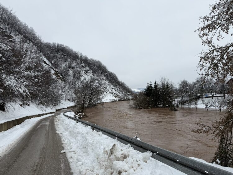 Obavještenje o obustavi saobraćaja na dvije lokacije u Ilijašu
