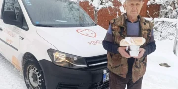 Udruženje Pomozi.ba: Uprkos snijegu i teškim uslovima, obroci stižu do onih kojima su potrebni