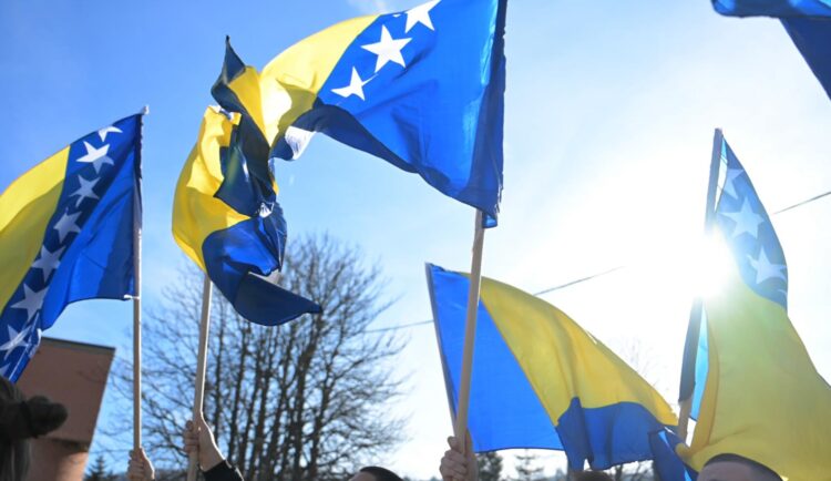 Dan nezavisnosti BiH pada u nedjelju: 1. mart se ne prenosi na ponedjeljak