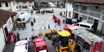 Svečano postrojavanje i isporuka vozila DVD-u „Srednje“ povodom Dana Općine Ilijaš (FOTO)
