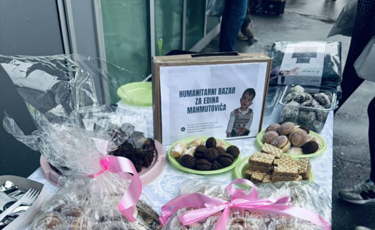 Na današnjem humanitarnom bazaru za Edina Mahmutovića prikupljeno 930 KM
