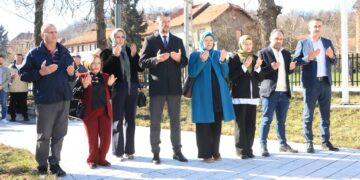 Delegacija Općine Ilijaš odala počast šehidima i poginulim borcima u Brezi povodom Dana Općine i Dana nezavisnosti BiH