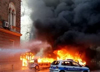 Prije 12 godina u nasilnim protestima zapaljena zgrada Predsjedništva BiH