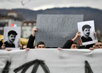 Građani Sarajeva poručili: “Život treba da se nastavi, ali pod novim uslovima. Ko je sljedeći?”