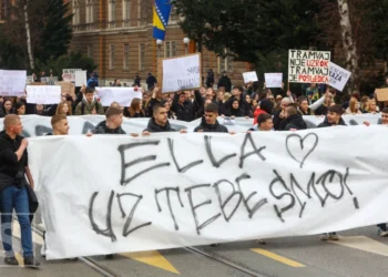 Nove informacije o stanju djevojčice Elle (17): “Klinički je stabilnija”