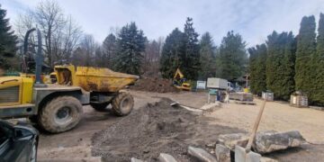 Građevinske mašine u Pionirskoj dolini, počela obnova staza i platoa