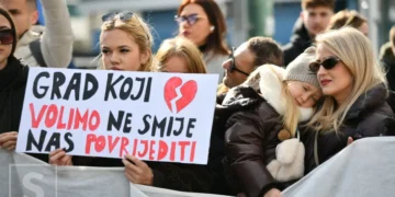 Sindikat Univerziteta u Sarajevu: Poziv za sutrašnji novi protest zbog tramvajske nesreće