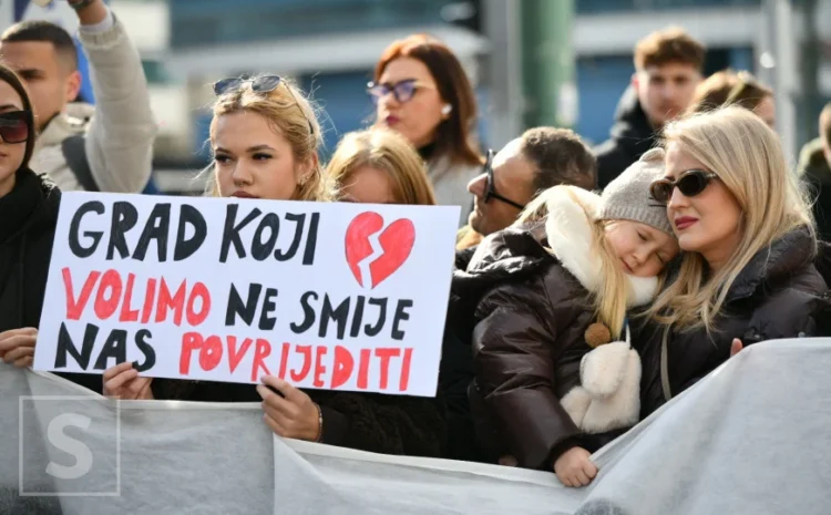 Sindikat Univerziteta u Sarajevu: Poziv za sutrašnji novi protest zbog tramvajske nesreće