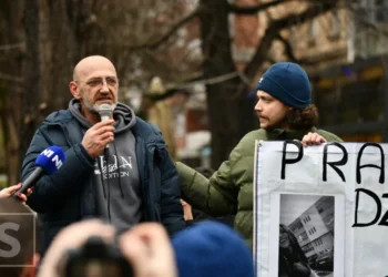 Otac preminule Džejle Drapić se obratio na protestu: Svu ovu djecu ubio je sistem