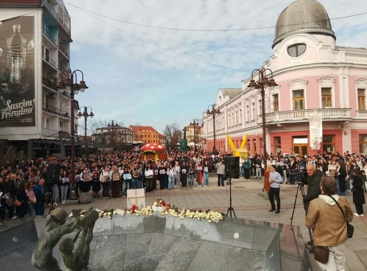 U Brčkom održano mirno okupljanje za Erdoana Morankića