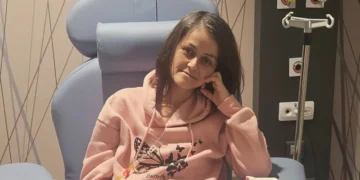 Dženana Muratović, majka dva dječaka boluje od zloćudnog karcinoma s metastazama: Potrebna joj je pomoć bh. građana