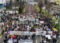 Masovni protesti u Sarajevu: Građani traže pravdu i odgovornost (FOTO)